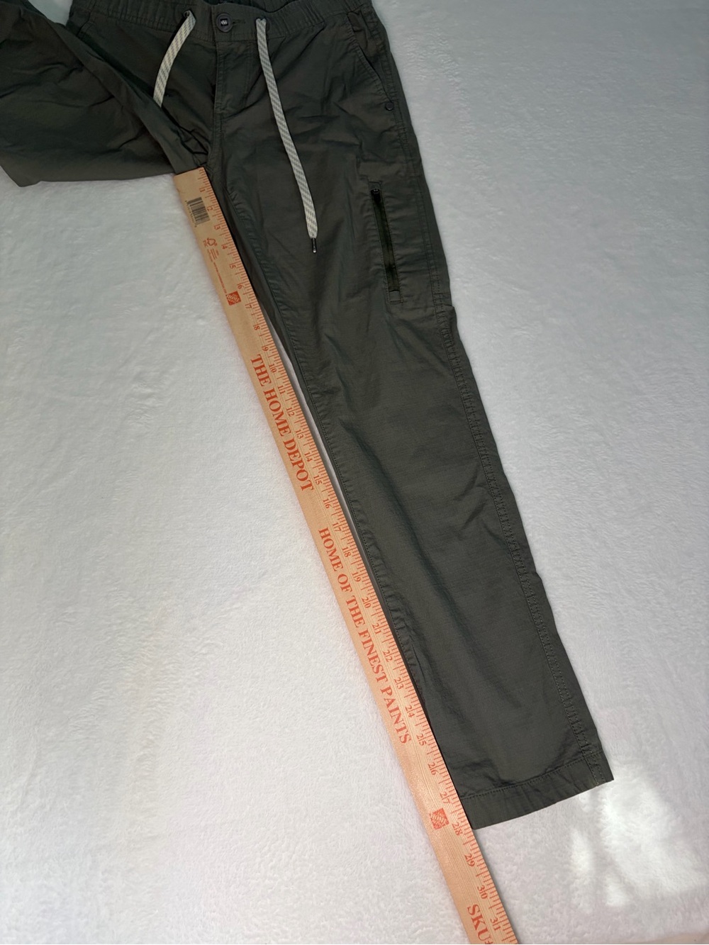 Vuori Ripstop Olive Drawstring Utility Pants - Picture 4 of 8